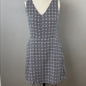 Gap black gray & white geometric fit & flare dress